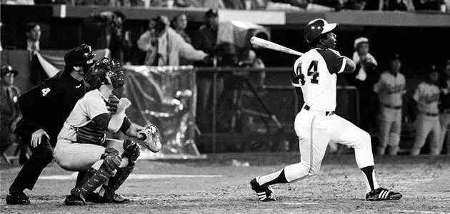 Hank Aaron - greatblackheroes.com